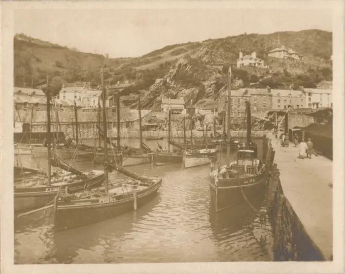 Framed Print : Fishing Boats - Polperro, 1927 Framed Print : Fishing Boats - Polperro, 1927