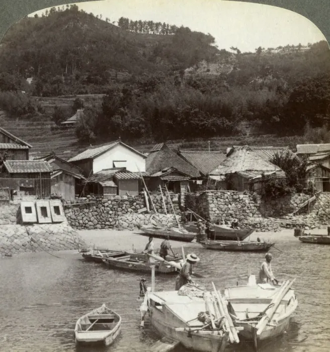 Framed Print : Fishing village of Obatake on the Inland Sea, looking north to the terraced rice fields, Japan, 1904Artist: Underwood & Underwood Framed Print : Fishing village of Obatake on the Inland Sea, looking north to the terraced rice fields, Japan, 1904Artist: Underwood & Underwood