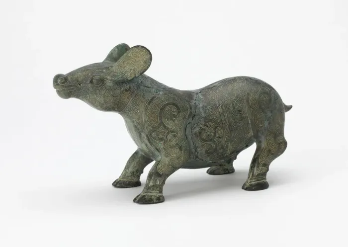 Framed Print : Fitting in the form of a quadruped with interlace, Late Eastern Zhou dynasty Framed Print : Fitting in the form of a quadruped with interlace, Late Eastern Zhou dynasty