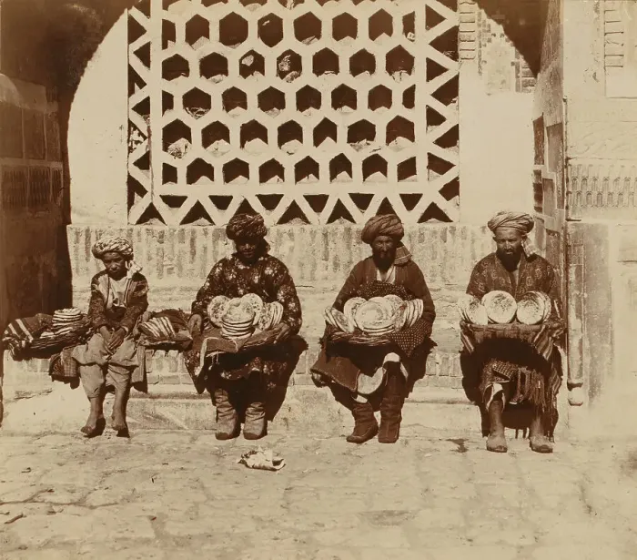 Framed Print : Flat breads vendors, Samarkand, between 1905 and 1915. Creator: Sergey Mikhaylovich Prokudin-Gorsky Framed Print : Flat breads vendors, Samarkand, between 1905 and 1915. Creator: Sergey Mikhaylovich Prokudin-Gorsky
