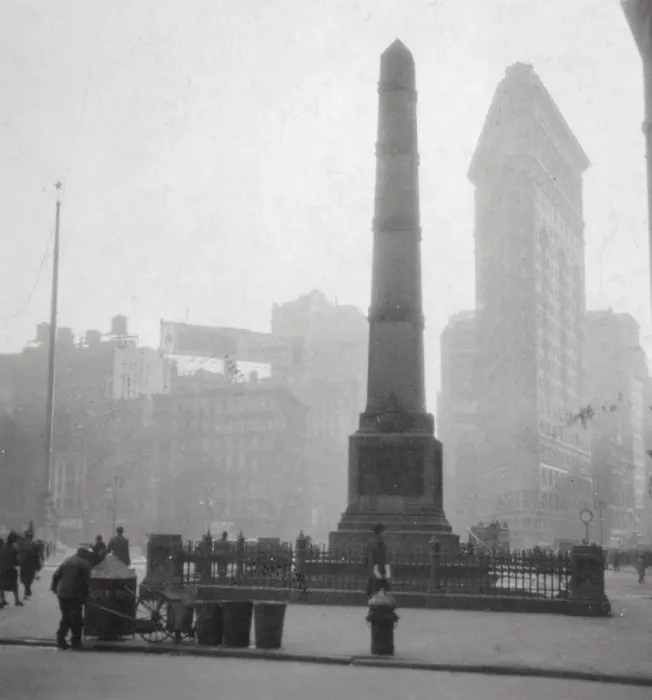 Framed Print : Flatiron Building, New York City, USA, 20th century. Artist: J Dearden Holmes Framed Print : Flatiron Building, New York City, USA, 20th century. Artist: J Dearden Holmes