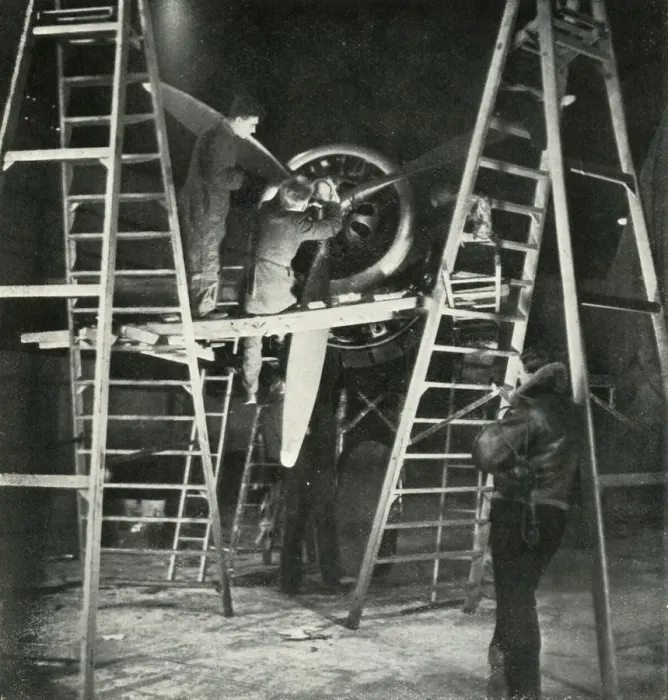 Framed Print : Flight Mechanics; Also a W. A. A. F. Trade, c1943. Creator: Cecil Beaton Framed Print : Flight Mechanics; Also a W. A. A. F. Trade, c1943. Creator: Cecil Beaton