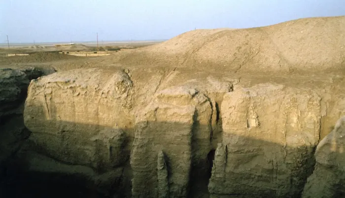 Framed Print : Flood pits, Ur, Iraq, 1977 Framed Print : Flood pits, Ur, Iraq, 1977