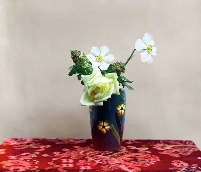 Framed Print : Flowers in a vase, between 1905 and 1915. Creator: Sergey Mikhaylovich Prokudin-Gorsky Framed Print : Flowers in a vase, between 1905 and 1915. Creator: Sergey Mikhaylovich Prokudin-Gorsky
