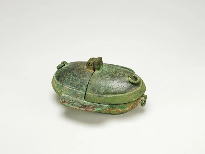 Framed Print : Folding Oil Lamp (Deng), Han dynasty (206 B. C. -A. D. 220). Creator: Unknown Framed Print : Folding Oil Lamp (Deng), Han dynasty (206 B. C. -A. D. 220). Creator: Unknown