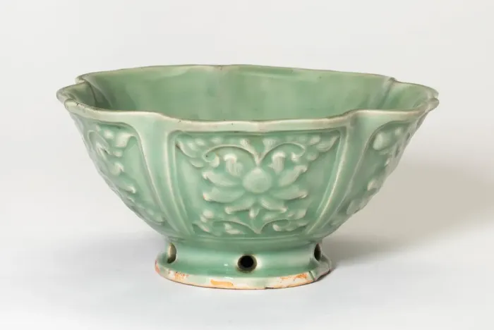 Framed Print : Foliate Bowl with Lotus Flowers, Ming dynasty (1368-1644). Creator: Unknown Framed Print : Foliate Bowl with Lotus Flowers, Ming dynasty (1368-1644). Creator: Unknown