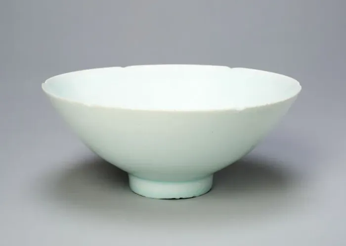 Framed Print : Foliate Bowl with Peony Scrolls, Song dynasty (960-1279), 12th / 13th century Framed Print : Foliate Bowl with Peony Scrolls, Song dynasty (960-1279), 12th / 13th century