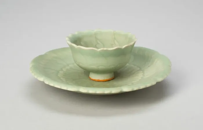 Framed Print : Foliate Cup and Stand, Yuan dynasty (1279-1368), 14th century. Creator: Unknown Framed Print : Foliate Cup and Stand, Yuan dynasty (1279-1368), 14th century. Creator: Unknown