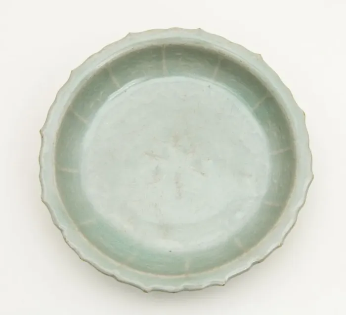 Framed Print : Foliate and Lobed Dish with Floral Sprays, South Korea, Goryeo dynasty (918-1392) Framed Print : Foliate and Lobed Dish with Floral Sprays, South Korea, Goryeo dynasty (918-1392)
