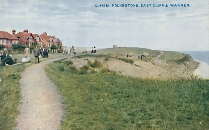 Framed Print : Folkestone: East Cliff & Warren, late 19th-early 20th century Framed Print : Folkestone: East Cliff & Warren, late 19th-early 20th century