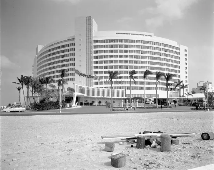 Framed Print : Fontainebleau Hotel, Miami Beach, Florida, 1955. Creator: Gottscho-Schleisner, Inc Framed Print : Fontainebleau Hotel, Miami Beach, Florida, 1955. Creator: Gottscho-Schleisner, Inc
