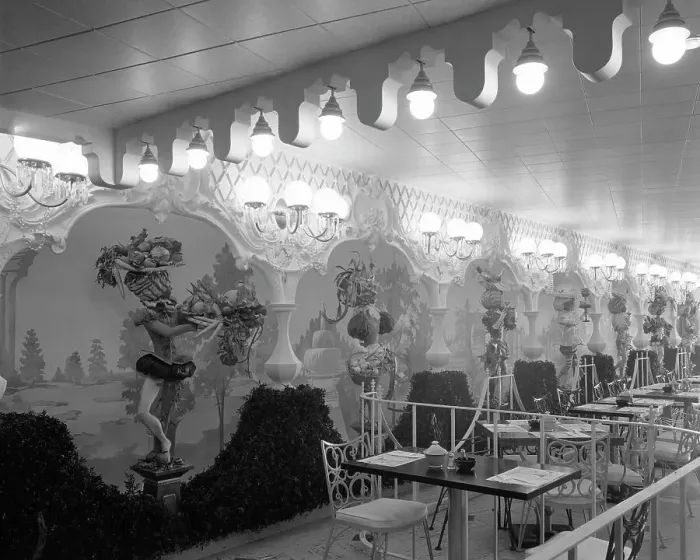 Framed Print : Fontainebleau Hotel, Miami Beach, Florida, 1955. Creator: Gottscho-Schleisner, Inc Framed Print : Fontainebleau Hotel, Miami Beach, Florida, 1955. Creator: Gottscho-Schleisner, Inc