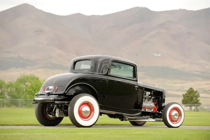 Framed Print : Ford 3 Window Coupe 1932. Artist: Simon Clay Framed Print : Ford 3 Window Coupe 1932. Artist: Simon Clay