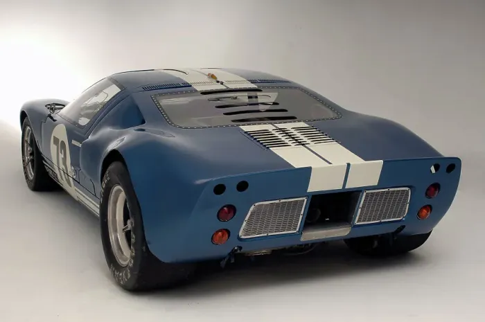 Framed Print : Ford GT40 Daytona prototype 1965. Artist: Simon Clay Framed Print : Ford GT40 Daytona prototype 1965. Artist: Simon Clay