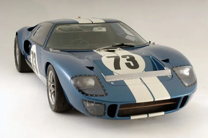 Framed Print : Ford GT40 Daytona prototype 1965. Artist: Simon Clay Framed Print : Ford GT40 Daytona prototype 1965. Artist: Simon Clay