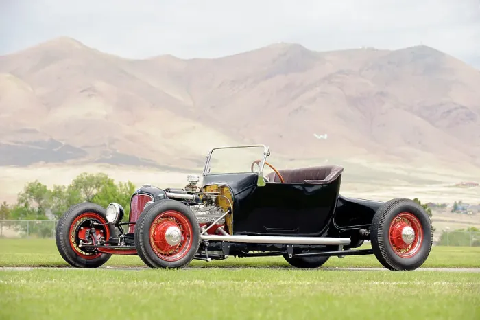 Framed Print : Ford racer 1925. Artist: Simon Clay Framed Print : Ford racer 1925. Artist: Simon Clay