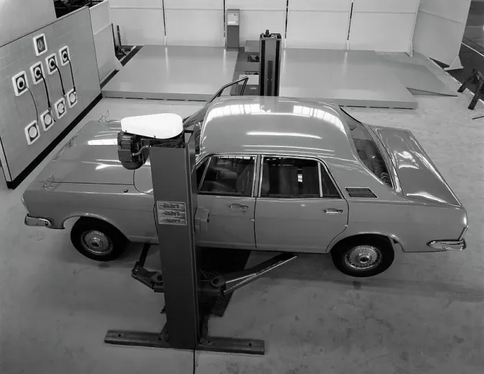 Framed Print : Ford Zodiac on an asymmetric lift, Sheffield, South Yorkshire, 1972 Framed Print : Ford Zodiac on an asymmetric lift, Sheffield, South Yorkshire, 1972