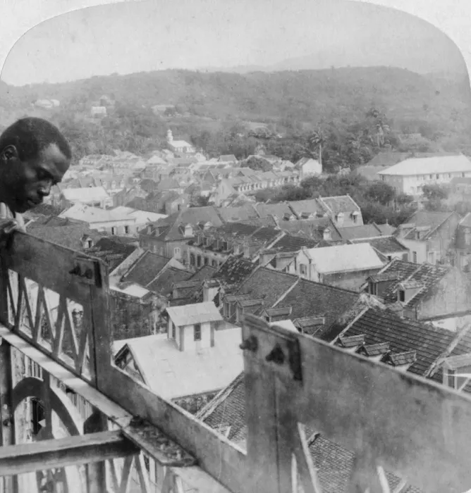 Framed Print : Fort-de-France, Martinique, 1902. Artist: Underwood & Underwood Framed Print : Fort-de-France, Martinique, 1902. Artist: Underwood & Underwood