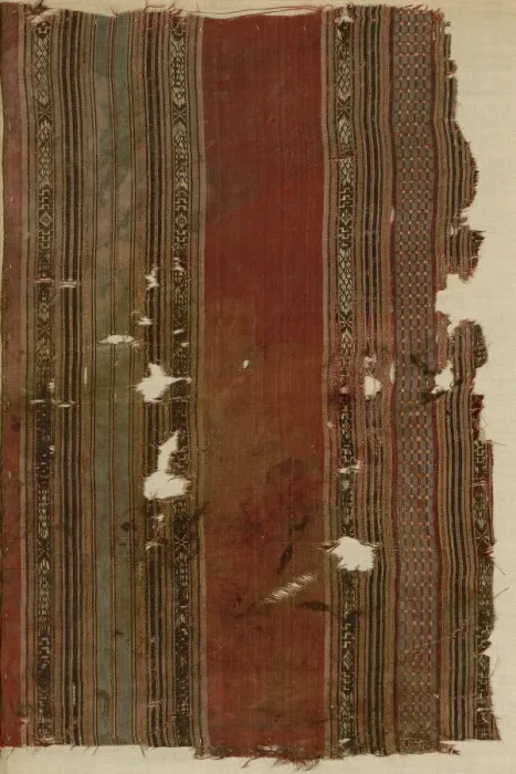 Framed Print : Fragment, Egypt, Arab period (641-969) / Fatimid period (969-1171 Framed Print : Fragment, Egypt, Arab period (641-969) / Fatimid period (969-1171