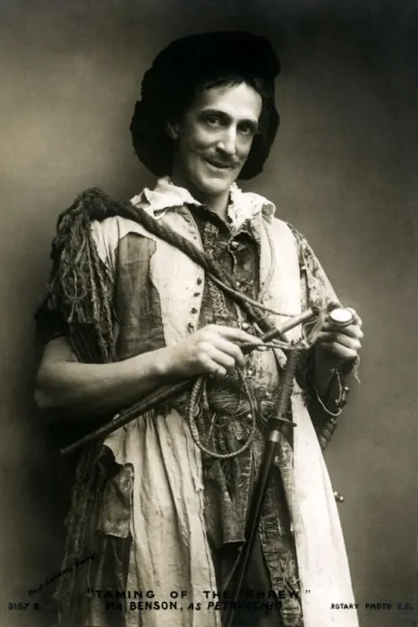 Framed Print : Frank Benson (1858-1939), English actor and theatre manager, early 20th century. Artist: J Caswall Smith Framed Print : Frank Benson (1858-1939), English actor and theatre manager, early 20th century. Artist: J Caswall Smith