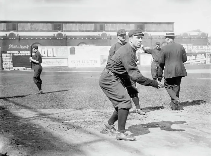 Framed Print : Frank E. Smith, Cincinnati, NL (baseball), 1911. Creator: Bain News Service Framed Print : Frank E. Smith, Cincinnati, NL (baseball), 1911. Creator: Bain News Service