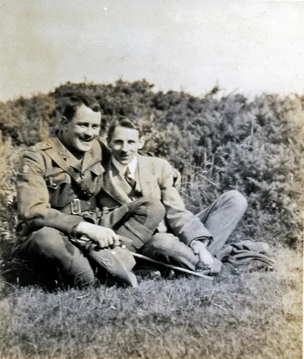 Framed Print : Frank Page with his son, Thomas. Creator: Unknown Framed Print : Frank Page with his son, Thomas. Creator: Unknown