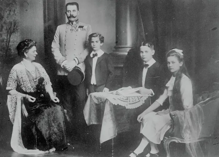 Framed Print : Franz Ferd. & family, between c1910 and c1915. Creator: Bain News Service Framed Print : Franz Ferd. & family, between c1910 and c1915. Creator: Bain News Service