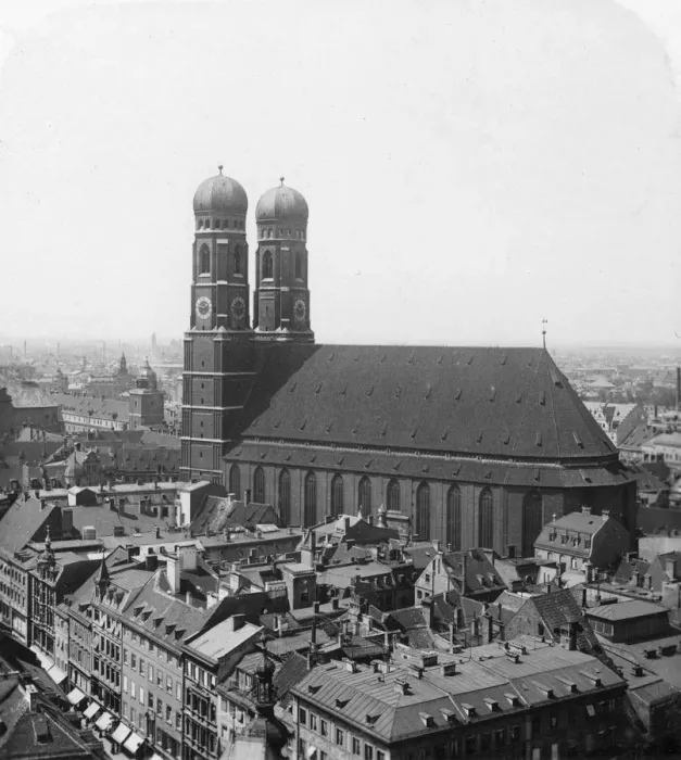 Framed Print : The Frauenkirche, Munich, Germany, c1900. Artist: Wurthle & Sons Framed Print : The Frauenkirche, Munich, Germany, c1900. Artist: Wurthle & Sons