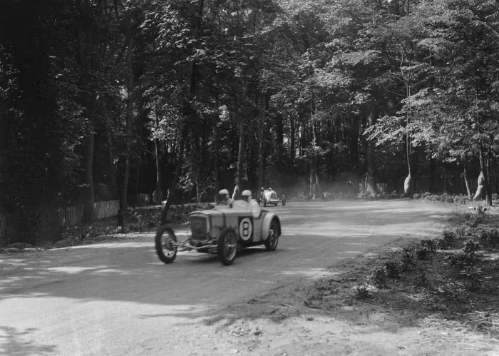 Framed Print : Frazer-Nash racing at Donington Park, Leicestershire, c1930s. Artist: Bill Brunell Framed Print : Frazer-Nash racing at Donington Park, Leicestershire, c1930s. Artist: Bill Brunell