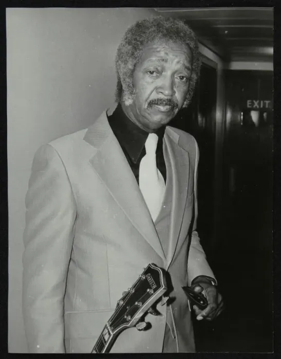 Framed Print : Freddie Green, guitarist with Count Basies Orchestra, at the Royal Festival Hall, London, 1980 Framed Print : Freddie Green, guitarist with Count Basies Orchestra, at the Royal Festival Hall, London, 1980