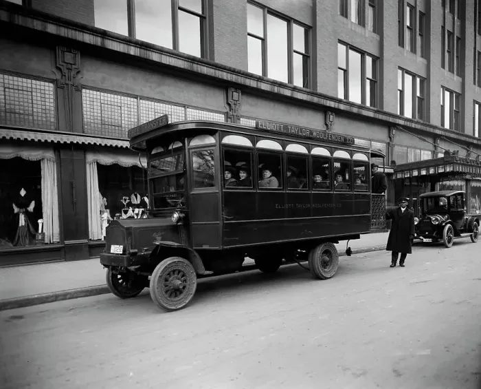 Framed Print : Free transfer auto, Elliott, Taylor, Woolfenden Co. Detroit, Mich. between 1905 and 1915. Creator: Unknown Framed Print : Free transfer auto, Elliott, Taylor, Woolfenden Co. Detroit, Mich. between 1905 and 1915. Creator: Unknown