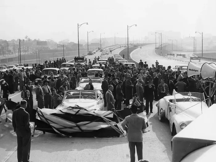 Framed Print : Freeway opening, possibly the Ventura Freeway in Los Angeles, California, USA, late 1940s Framed Print : Freeway opening, possibly the Ventura Freeway in Los Angeles, California, USA, late 1940s