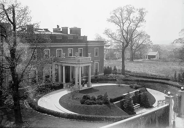 French Commission To U.S. - Residence of Henry White, Loaned To Commission, 1917. Creator: Harris & Ewing. French Commission To U.S. - Residence of Henry White, Loaned To Commission, 1917. Creator: Harris & Ewing