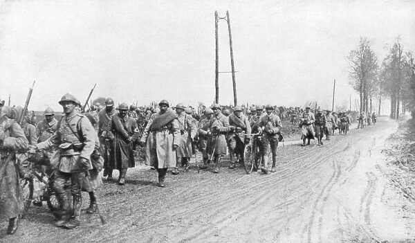 French infantry regiment returning from the front, 30 March 1918