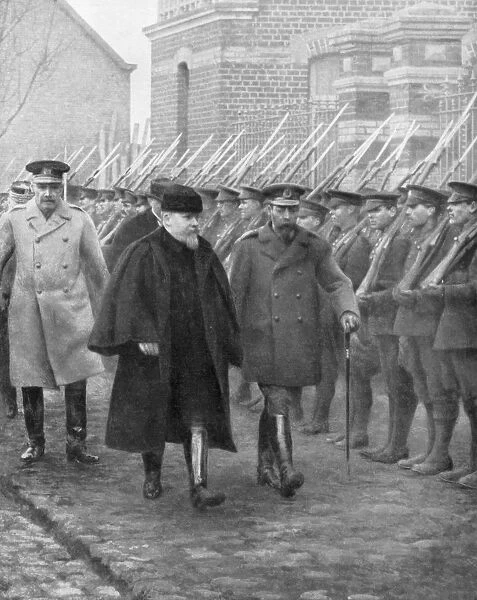 French President Raymond Poincare and King George V, December 1914