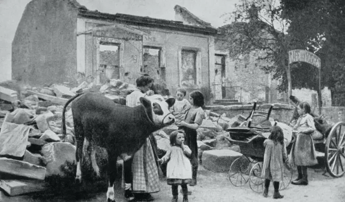 Framed Print : French refugees return to their abandoned village, Artois, World War I, 1915 Framed Print : French refugees return to their abandoned village, Artois, World War I, 1915