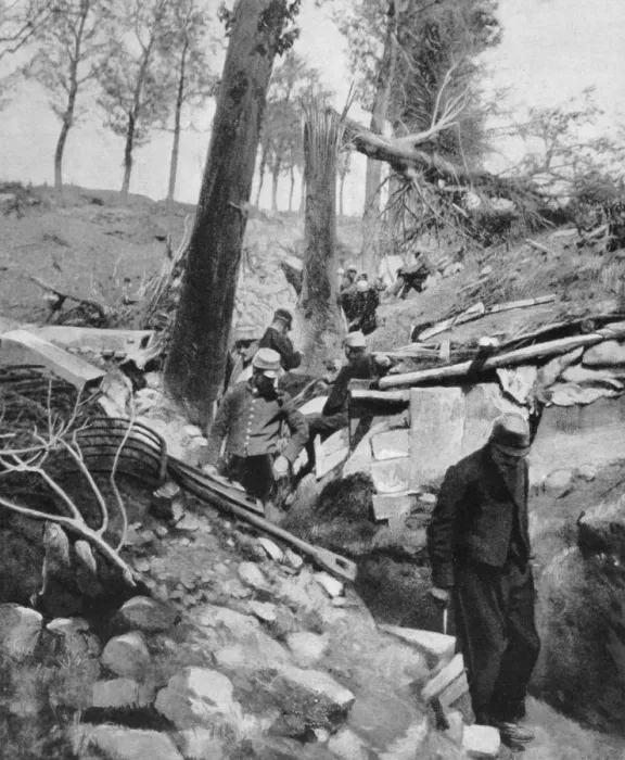 Framed Print : French soldiers going through a trench after a heavy German bombardment, World War I, 1915 Framed Print : French soldiers going through a trench after a heavy German bombardment, World War I, 1915