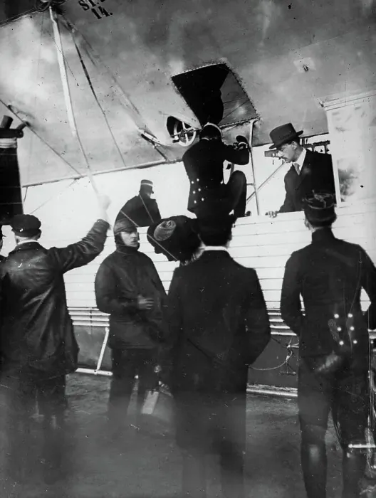 Framed Print : French soldiers inspecting Zeppelin, 1913. Creator: Bain News Service