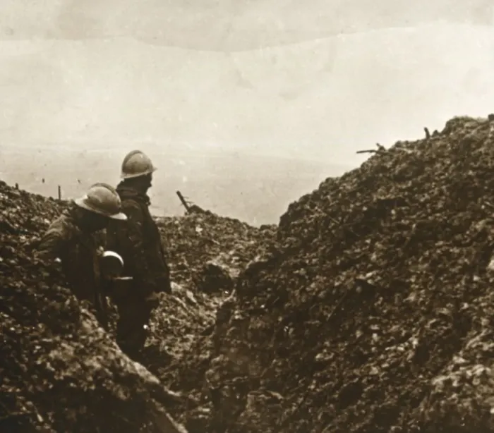 Framed Print : French soldiers in the trenches, c1914-c1918 Framed Print : French soldiers in the trenches, c1914-c1918