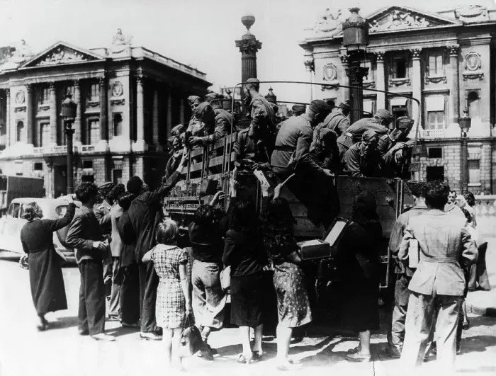 Framed Print : French street sellers offering souvenirs to a truckload of German soldiers, Paris, 27 July 1940 Framed Print : French street sellers offering souvenirs to a truckload of German soldiers, Paris, 27 July 1940