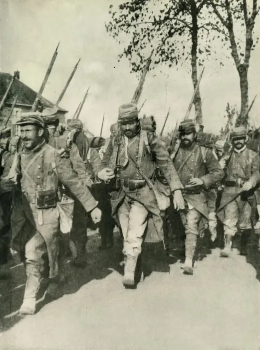 Framed Print : French troops on the march, First World War, 1914-1918, (c1920). Creator: Unknown