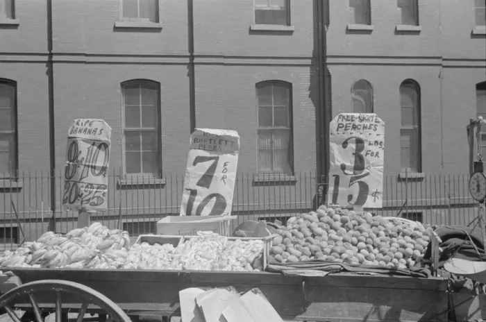 Framed Print : A fruit and vegetable vendor stand, 61st Street between 1st and 3rd Avenues, New York, 1938. Creator: Walker Evans Framed Print : A fruit and vegetable vendor stand, 61st Street between 1st and 3rd Avenues, New York, 1938. Creator: Walker Evans