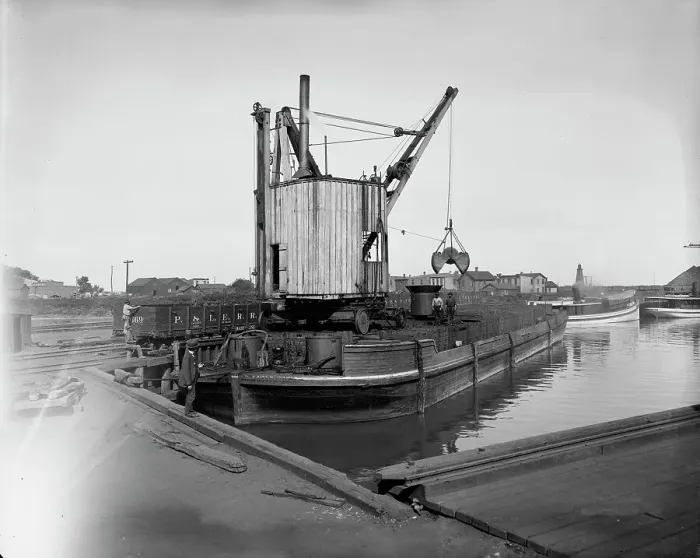 Framed Print : Fueling lighter with clam shell hoist, Ashtabula, Ohio, ca 1900. Creator: Unknown Framed Print : Fueling lighter with clam shell hoist, Ashtabula, Ohio, ca 1900. Creator: Unknown