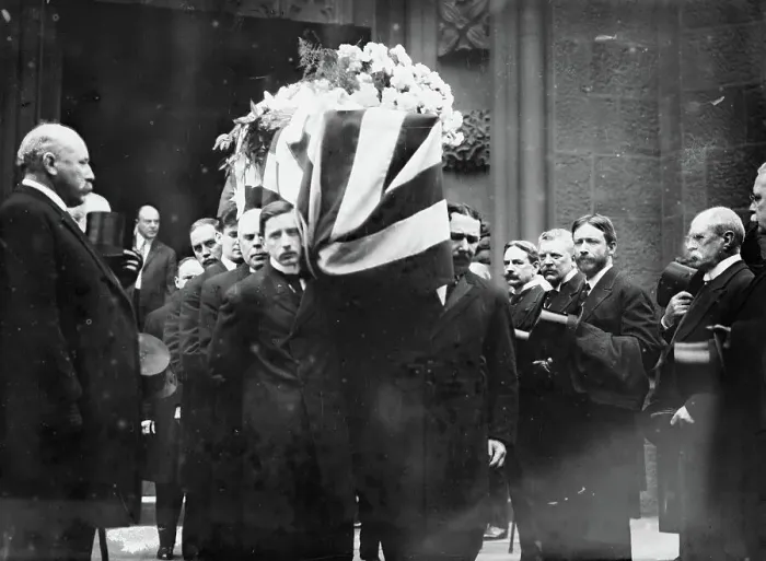 Framed Print : Funeral of J.L. Griffiths, 1914. Creator: Bain News Service Framed Print : Funeral of J.L. Griffiths, 1914. Creator: Bain News Service