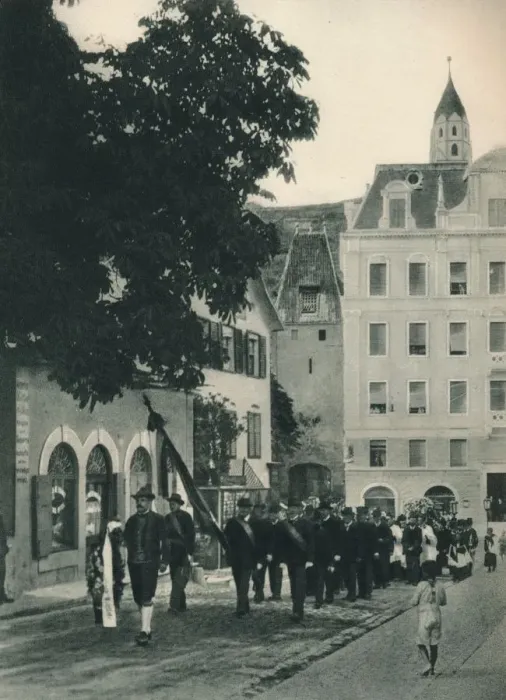 Framed Print : Funeral procession, Merano, South Tyrol, Italy, 1927. Artist: Eugen Poppel Framed Print : Funeral procession, Merano, South Tyrol, Italy, 1927. Artist: Eugen Poppel