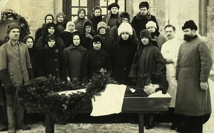 Framed Print : Funeral of Walter Leman, 1922-1926. Creator: Unknown Framed Print : Funeral of Walter Leman, 1922-1926. Creator: Unknown