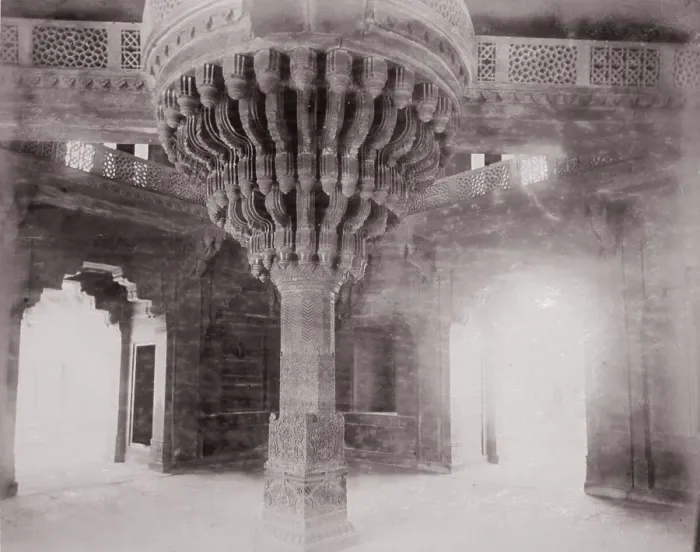 Framed Print : Futtehpore Sikri, Diwan-i-Khas, Late 1860s. Creator: Samuel Bourne Framed Print : Futtehpore Sikri, Diwan-i-Khas, Late 1860s. Creator: Samuel Bourne