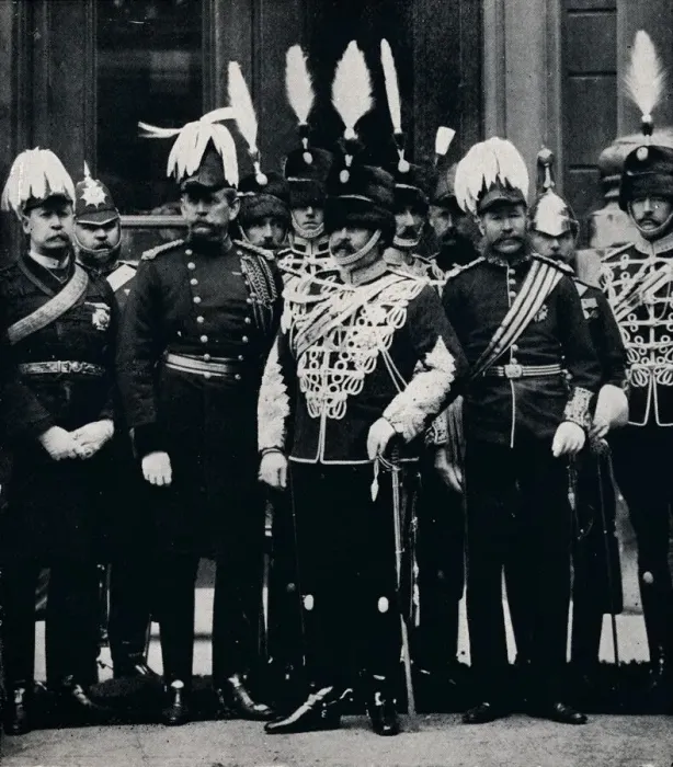 Framed Print : The future King Edward VIIand officers of the Queens Own Oxfordshire Hussars, 1897 (1911). Artist: Hills and Saunders Framed Print : The future King Edward VIIand officers of the Queens Own Oxfordshire Hussars, 1897 (1911). Artist: Hills and Saunders