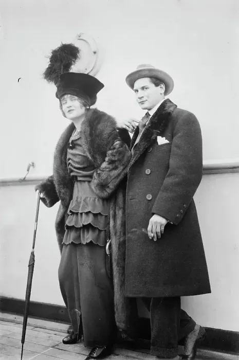 Framed Print : Gaby Deslys [and] Harry Pilcer, between c1910 and c1915. Creators: Bain News Service, Gaby Deslys