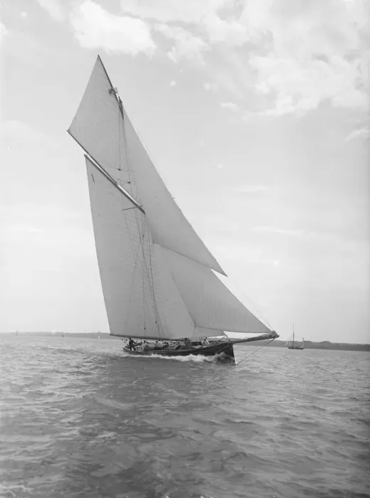 Framed Print : The gaff rigged cutter Bloodhound sailing close-hauled, 1911. Creator: Kirk & Sons of Cowes Framed Print : The gaff rigged cutter Bloodhound sailing close-hauled, 1911. Creator: Kirk & Sons of Cowes